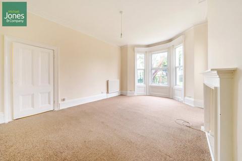 2 bedroom flat to rent, Farncombe Road, East Worthing, West Sussex, BN11