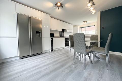 131 Quetta Park, Church Crookham, Fleet, GU52 8TH