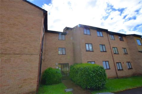 2 bedroom apartment for sale, Millhaven Close, Chadwell Heath, Romford, RM6