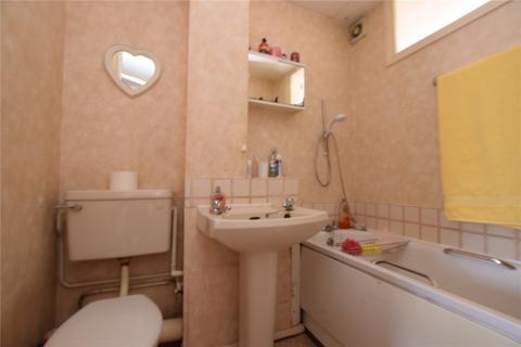 2 bedroom apartment for sale, Millhaven Close, Chadwell Heath, Romford, RM6