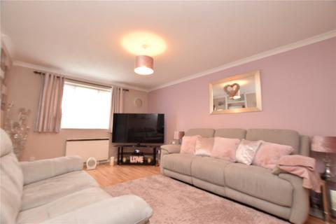 2 bedroom apartment for sale, Millhaven Close, Chadwell Heath, Romford, RM6