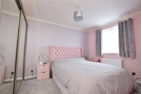 2 bedroom apartment for sale, Millhaven Close, Chadwell Heath, Romford, RM6