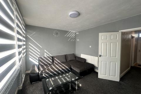 2 bedroom maisonette for sale, Flat 5 Murray House, High Street, Bilston, WV14 0HH