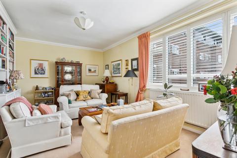 3 bedroom apartment for sale, Abbott House, Nightingale Lane, London, SW12