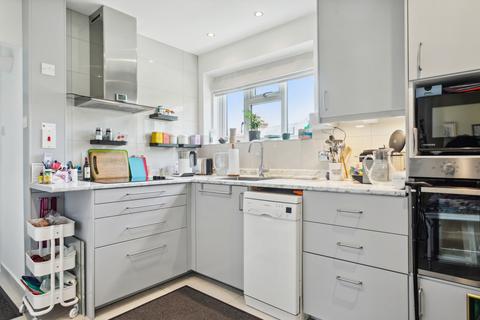 3 bedroom apartment for sale, Abbott House, Nightingale Lane, London, SW12