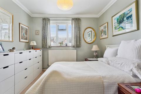 3 bedroom apartment for sale, Abbott House, Nightingale Lane, London, SW12