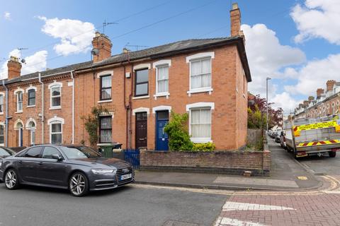3 bedroom end of terrace house for sale, 28 Arboretum Road, Worcester, Worcestershire, WR1 1ND