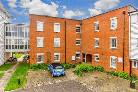 Canterbury - 1 bedroom flat for sale