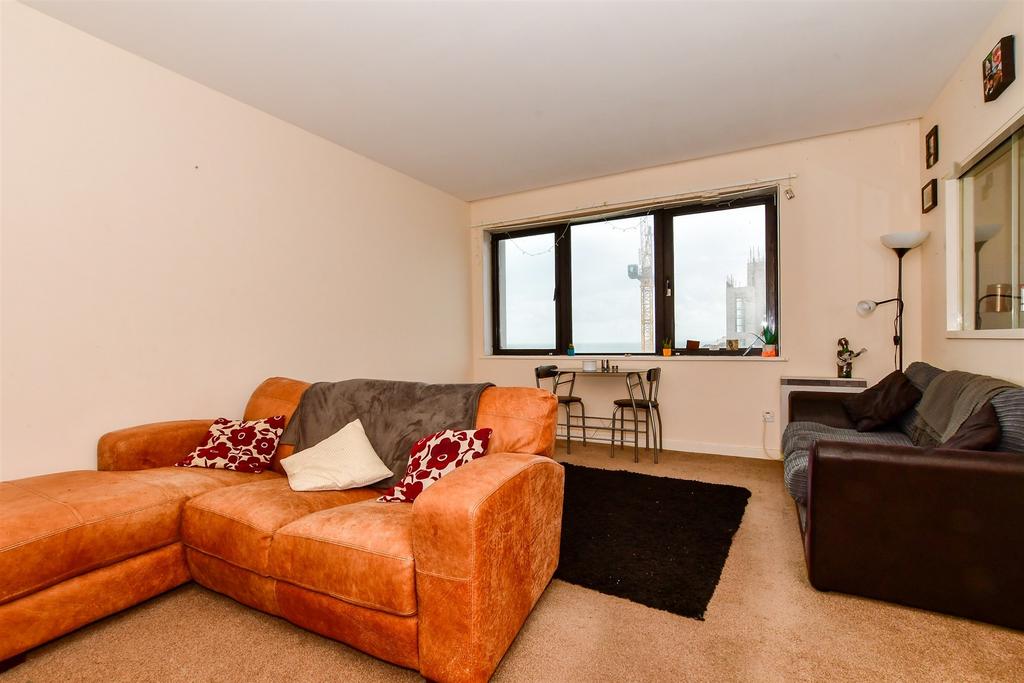 The Leas, Folkestone, Kent 1 bed apartment for sale £70,000