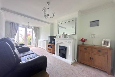 3 bedroom bungalow for sale, Woodside Close, Bexleyheath DA7