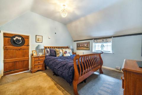 2 bedroom cottage for sale, Newbury,  Berkshire,  RG20