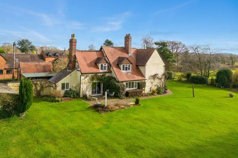 4 bedroom detached house for sale, Crown Lane Wychbold Droitwich Spa, Worcestershire, WR9 0BX
