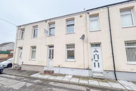3 bedroom terraced house for sale, Commercial Street, Griffithstown, NP4