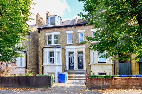 3 bedroom maisonette to rent, Barry Road, East Dulwich, London, SE22