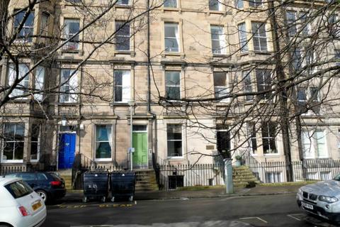 4 bedroom flat to rent, Glengyle Terrace, Edinburgh,