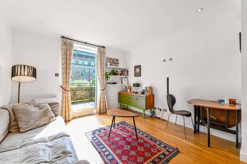 1 bedroom flat for sale, Moore Court, Islington, London, N1