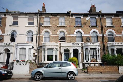 3 bedroom maisonette to rent, Digby Crescent, Stoke Newington, London, N4