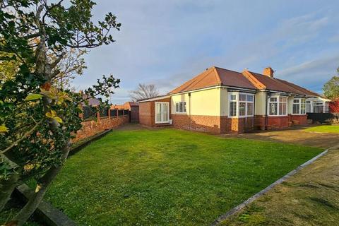 3 bedroom semi-detached bungalow for sale, North View, South Shields, NE34