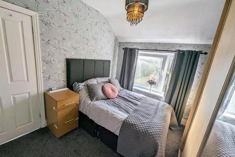 3 bedroom semi-detached house for sale, Highfield Drive, South Shields, NE34