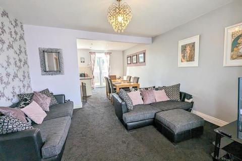 3 bedroom semi-detached house for sale, Highfield Drive, South Shields, NE34