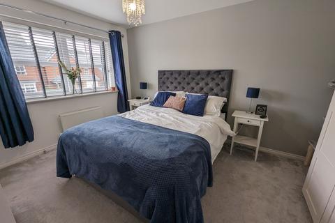 26 Bruce Drive, Hebburn, NE31 2BH