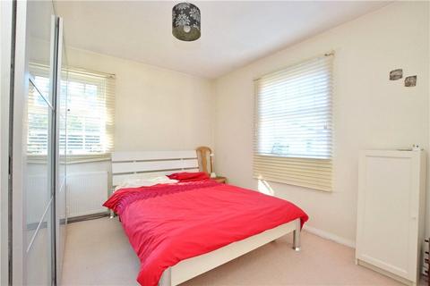 2 bedroom apartment for sale, Crown Court, Horn Park Lane, Lee, London, SE12