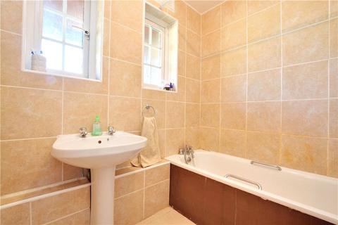Flat 18, Crown Court Horn Park Lane, London, SE12 9AA