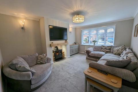 5 bedroom detached house for sale, Chirton Avenue, South Shields, NE34