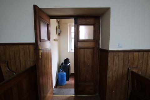 undefined, Maenaddwyn, Llanerchymedd, Anglesey, LL71
