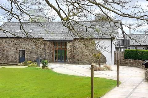 3 bedroom barn conversion for sale, Holsworthy, Devon