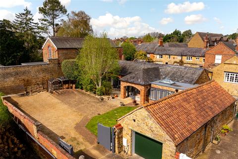 Weston Favell - 3 bedroom barn conversion for sale