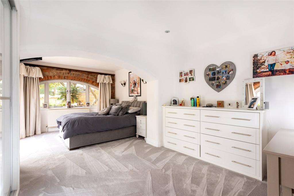 Principal Bedroom