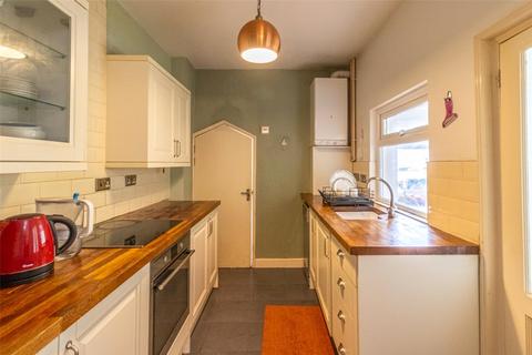 3 bedroom terraced house to rent, Swindon, Wiltshire SN1