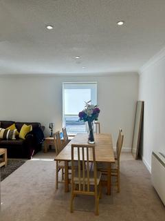 4 bedroom flat to rent, 0753L – Ferry Gait Place, Edinburgh, EH4 4GN