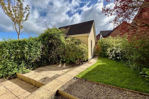 3 bedroom end of terrace house for sale, Brinsea Road, Congresbury