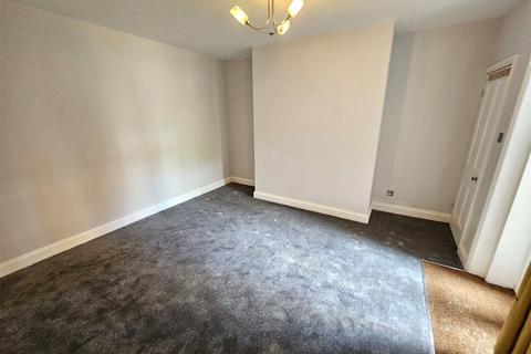 1 bedroom flat to rent, Fulham Road, London, SW6 5SF
