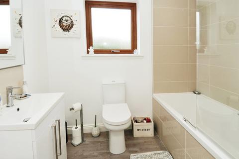 20 Cannee Chase, Kirkcudbright, DG6 4DB