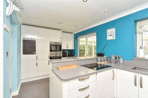 4 bedroom detached house for sale, Rettendon Drive, Milton Regis, Sittingbourne, Kent