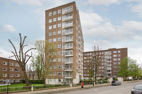 3 bedroom flat for sale, Walsingham, St John's Wood Park NW8.