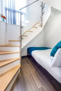 1 bedroom in a flat share to rent, Duplex, Chapel Street, LU1 2SE