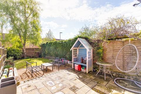 95 Carvers Croft, Woolmer Green, Knebworth, SG3 6LX