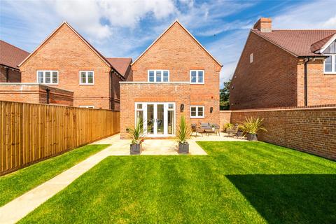 Bluebell House Chinnor Road, Bledlow, Princes Risborough, HP27 9QF