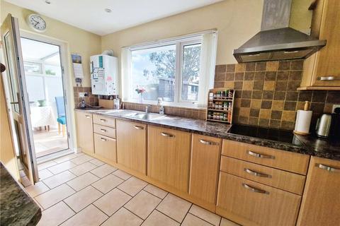 2 bedroom bungalow for sale, Parkway, Freshwater, Isle of Wight