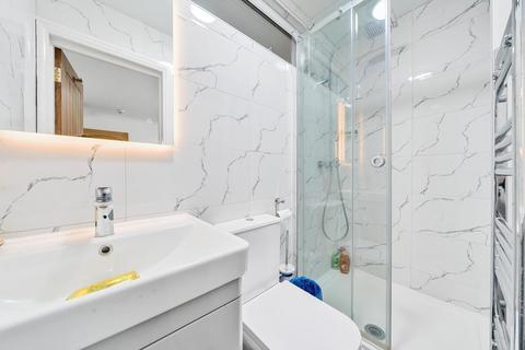 122 Beverley Way, London, SW20 0AQ