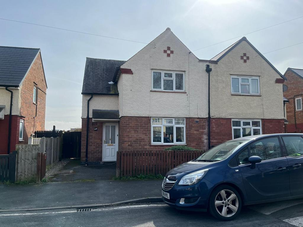 Abingdon Street, Derby DE24 3 bed semidetached house £850 pcm (£196 pw)