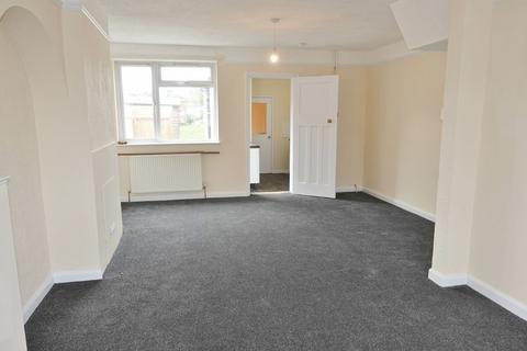 3 bedroom semi-detached house to rent, Exning Road, Newmarket
