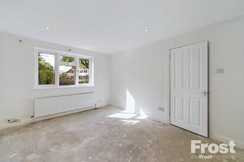 3 bedroom detached house for sale, St Dunstans Road, Feltham, TW13