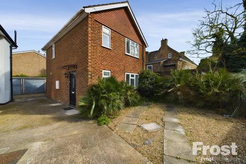 3 bedroom detached house for sale, St Dunstans Road, Feltham, TW13