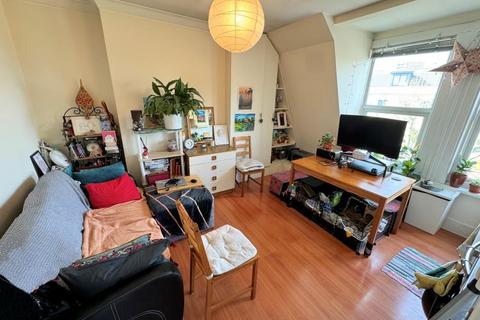 1 bedroom flat to rent, HIGH ROAD, EAST FINCHLEY,  N2