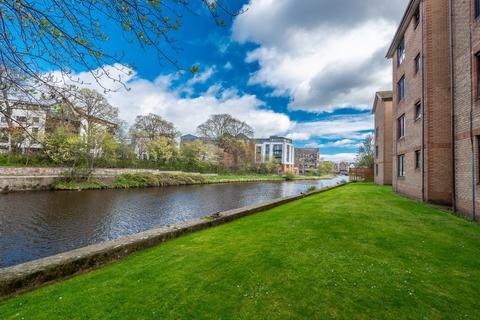8/6 Sheriff Park, Edinburgh, EH6 6DY